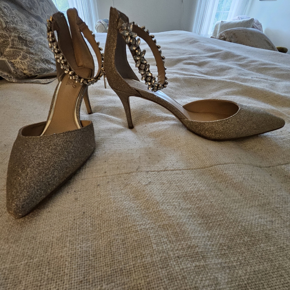 Elegant Glittering Heels with Rhinestone Ankle Strap